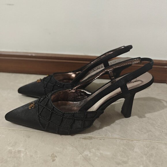 Chanel Logo Pointed Toe Slingbacks - Picture 3 of 7